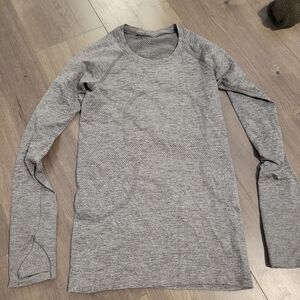 lululemon athletica Gray Long Sleeve Top